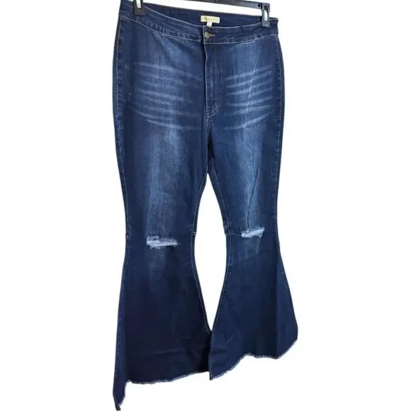 HomeFolk/L&B Dark Wash Distressed Knee Flare Jeans NWT - Picture 7 of 14